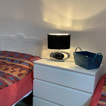 Cabourg: 3p A 200m De La Plage, 2 Chambres, Balcon, Internet - Fr-1-487-277 *