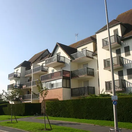 Daire Cabourg: 3p A 200m De La Plage, 2 Chambres, Balcon, Internet - Fr-1-487-277