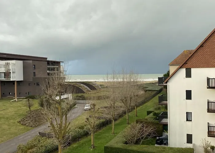 Cabourg: 3p A 200m De La Plage, 2 Chambres, Balcon, Internet - Fr-1-487-277 *